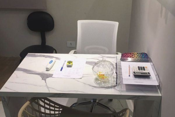 4-q1m6xid9vzb7hzvsh7m0sw7wr2hyqpe1oo0ohfhkm8